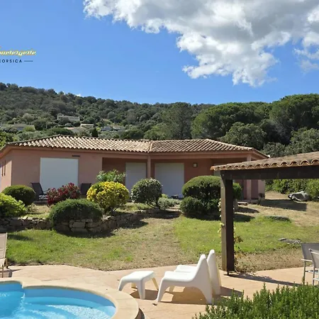 Grivolas 6 Pers Piscine Privee A 3 Min De La De Santa Giulia Vakantiehuis Porto-Vecchio (Corsica)